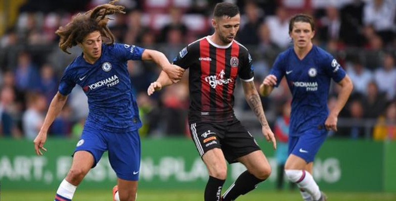 hau-ve-ethen-chelsea-gia-nhap-rb