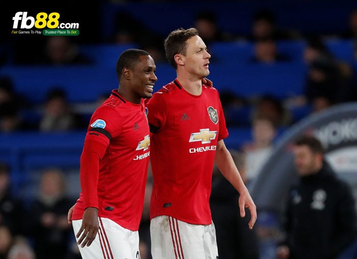 fb88 hai sao man united mâu thuẫn