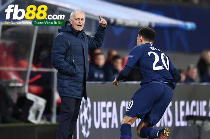fb88 mourinho cách mạng tottenham