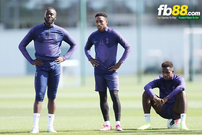 fb88 mourinho tottenham phá luật cách ly