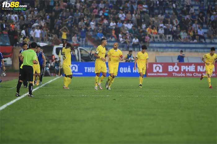 fb88-chi tiết kèo trận đấu Than Quang Ninh vs Nam Dinh