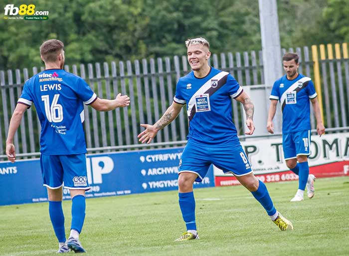 fb88-chi tiết kèo trận đấu Barry Town vs Haverfordwest