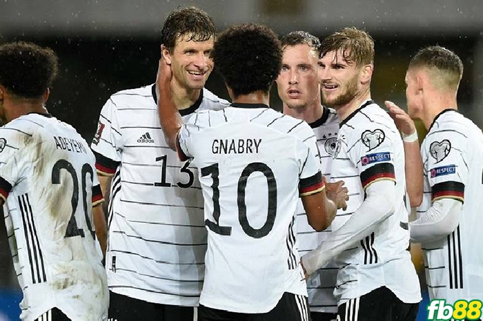 Đức giành vé vào World Cup