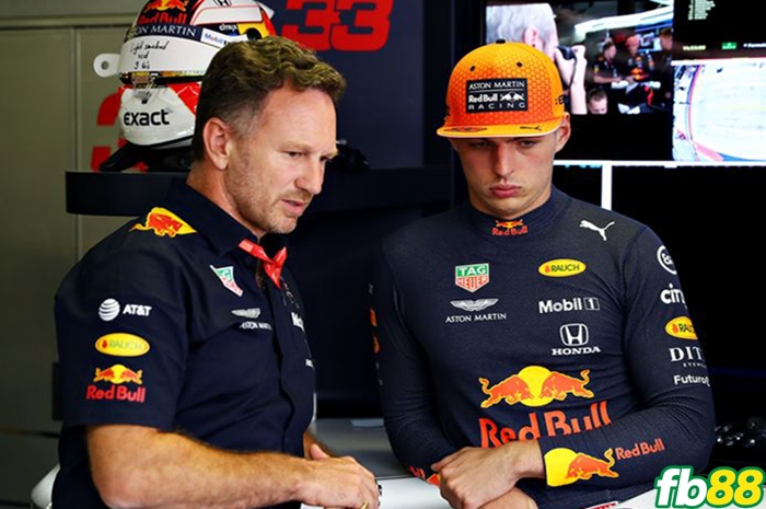 Max Verstappen và Red Bull