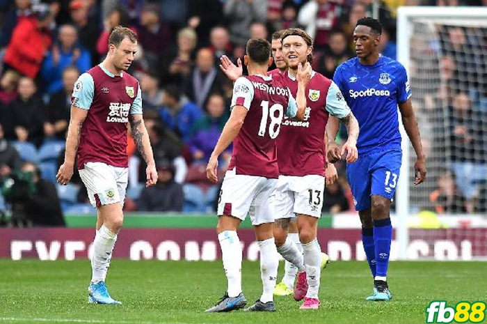Everton tại Burnley