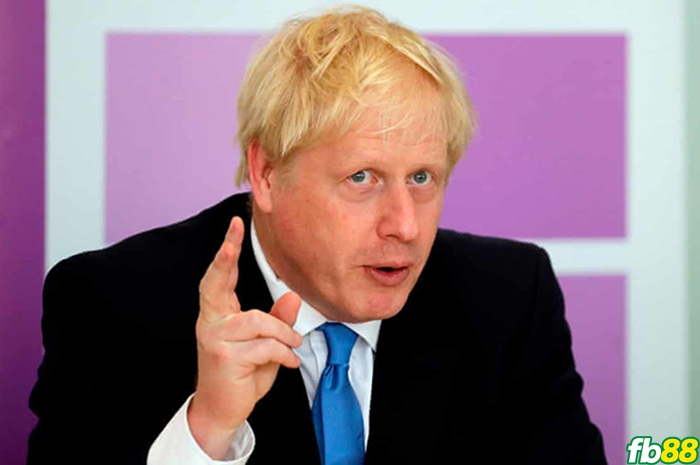 Biểu ngữ phản đối Thủ tướng Boris Johnson