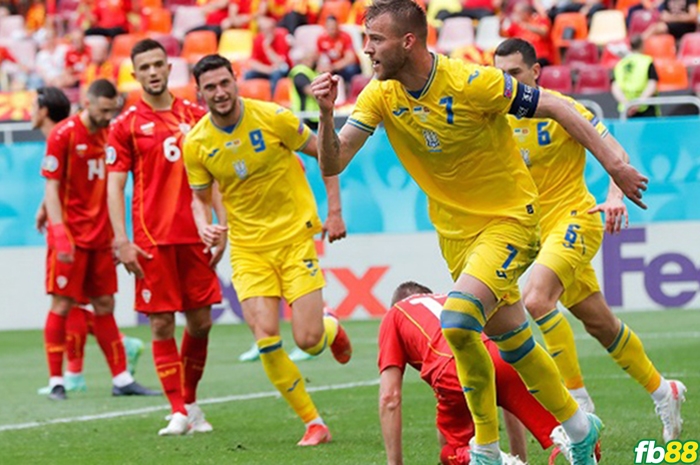 Ukraine Andriy Yarmolenko