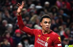 Paul Merson nói Trent Alexander-Arnold